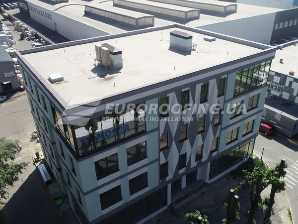 Complex of roofing works Metcom Corporation office building