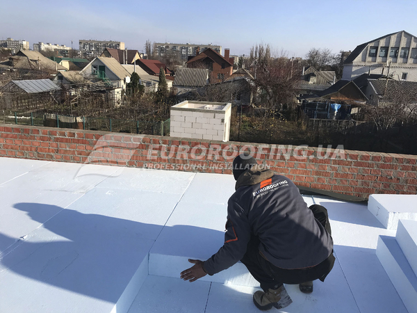 Flat roof installation 21_0165 Private house, Dnipro