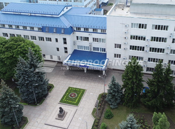 Устройство кровли ПАО «НПП «Радий» Радий