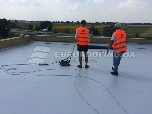 Membrane roofing PLASTICS