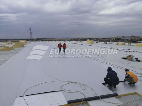 Комплекс работ по устройству кровли Производственно-складской комплекс