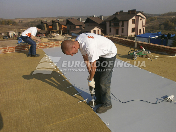 Flat roof installation 11_0000 Private house, Kyiv