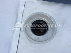 Устройство мембранной кровли PLASTICS