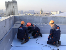 Inverted roof installation NIKOLSKY SHOPPING CENTER