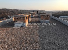 Membrane roof installation St. Charbel