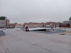 Коммерческая плоская кровля из ПВХ мембраны ТРЦ КЛАСС