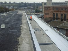 Membrane roof installation UDPACK