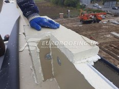 Complex of roofing works SEAT Car Dealership